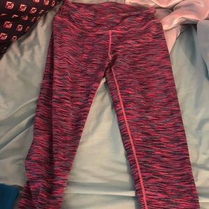 Fabletics cropped leggings